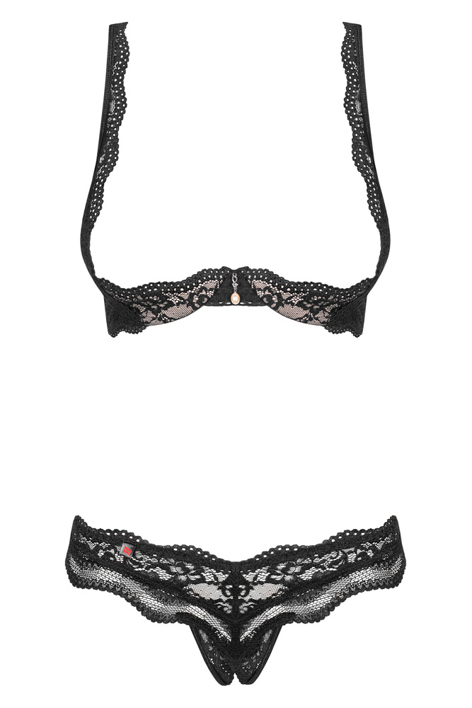 Ensemble noir audacieux