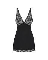 Nuisette et string Ă©lĂ©gants